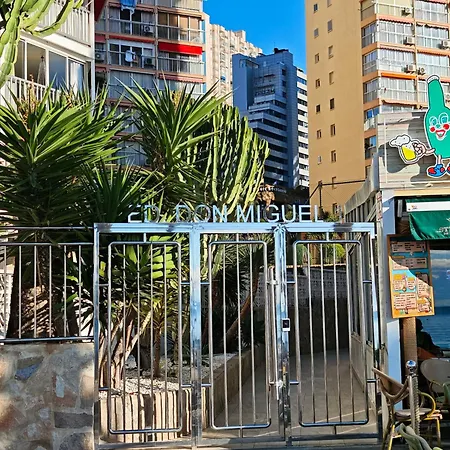 Full Sea View Μπένιντορμ